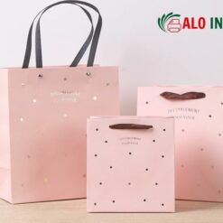 Túi giấy mỹ phẩm màu hồng